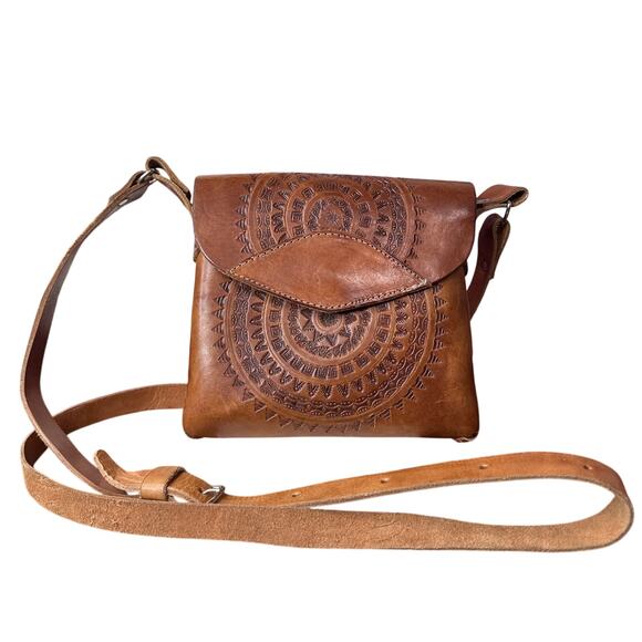 HANDCRAFTED Leather UNIQUE Custom Made Crossbody - Picture 1 of 9